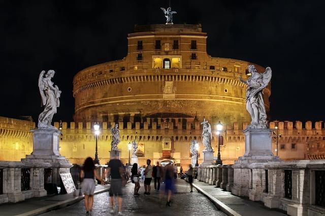 замок Святого Ангела (Castel Sant’Angelo) 