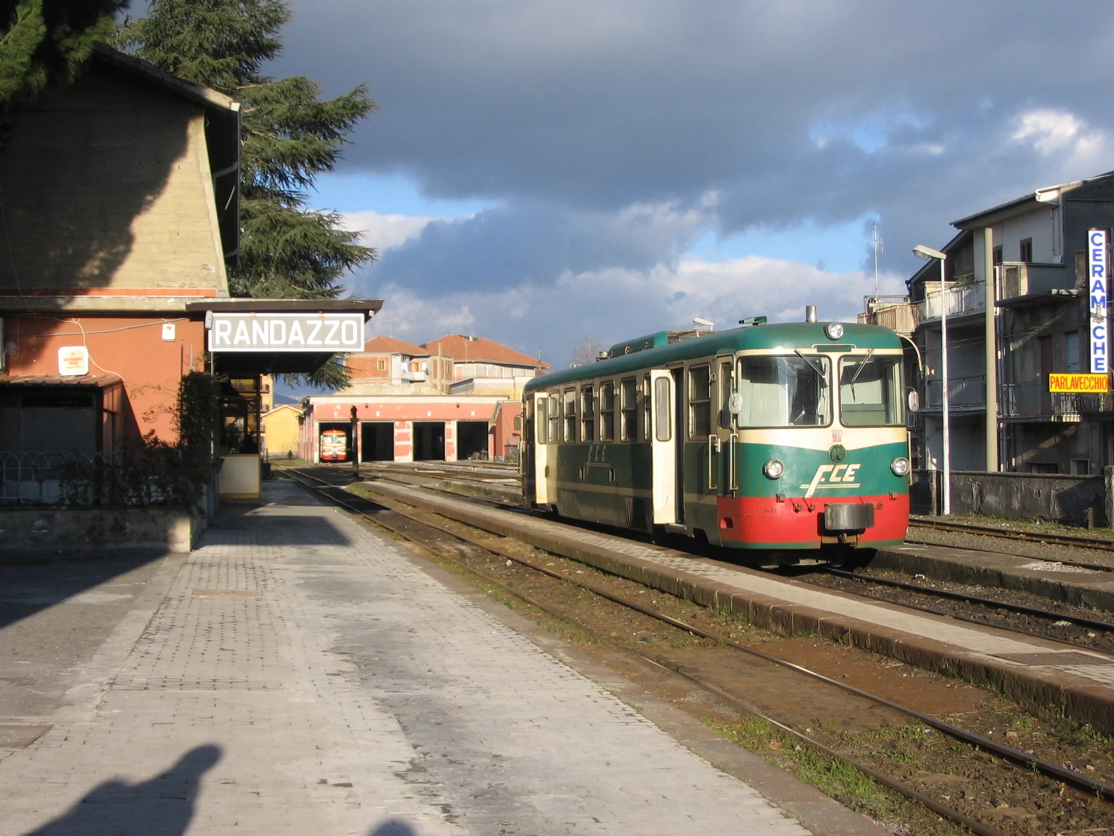 Поезд Circumetnea