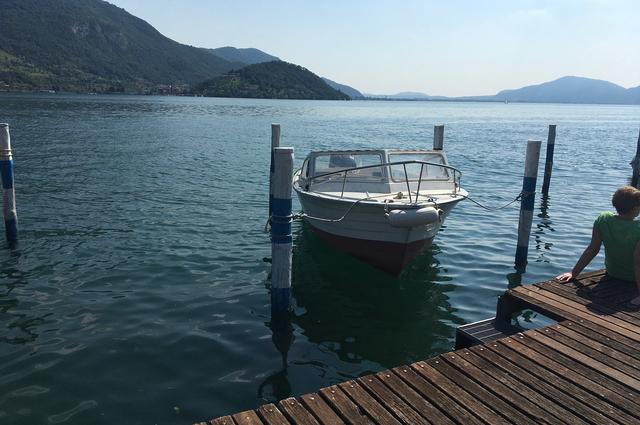 Озеро Изео лодка