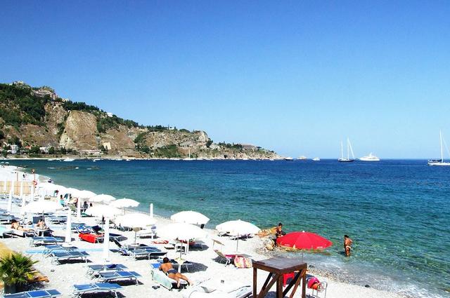 Джардини-Наксос пляж Джардини-Наксос пляж