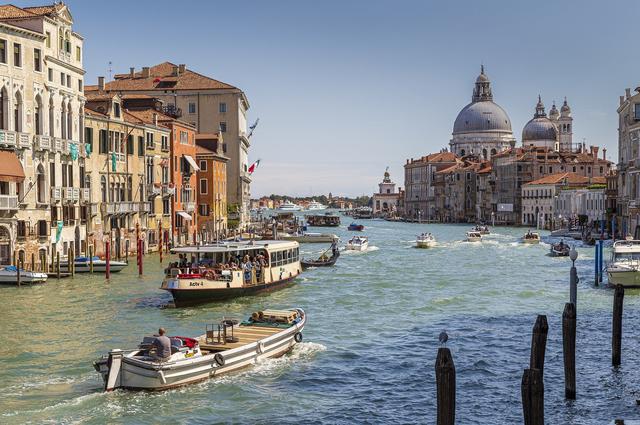 Венеция канал транспорт вапоретто
