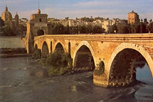 Мост Мильвио в Риме
