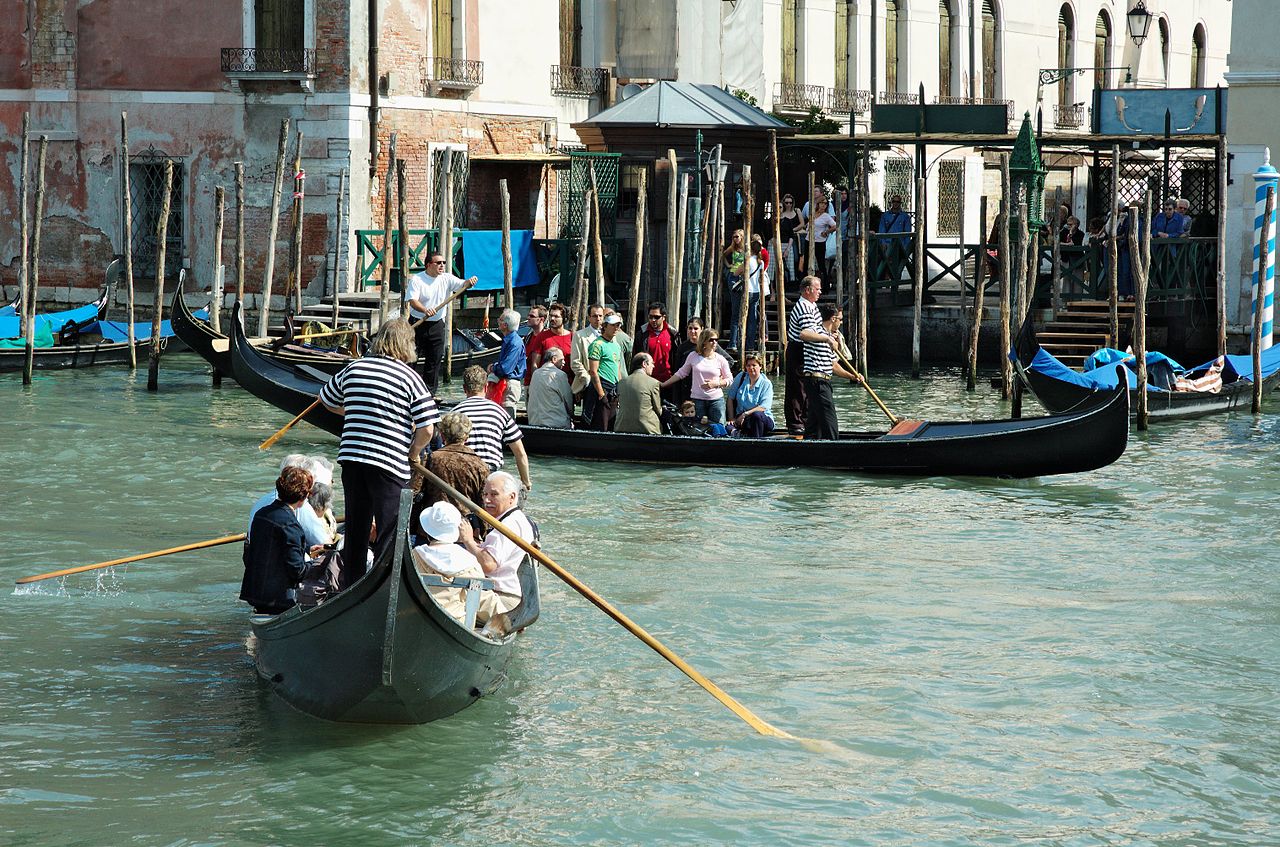 Общественный транспорт Венеции: как им пользоваться
