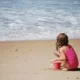 Девочка на сицилийском пляже